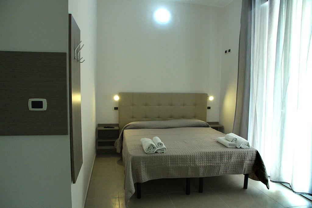 Hotel Sant'Elena Rimini Eksteriør bilde