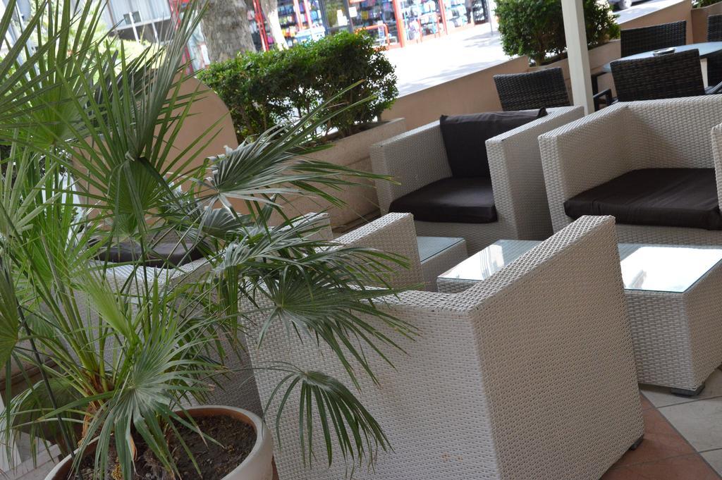 Hotel Sant'Elena Rimini Eksteriør bilde